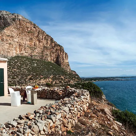 Ferienwohnung Nido Del Pellegrino Favignana Exterior foto